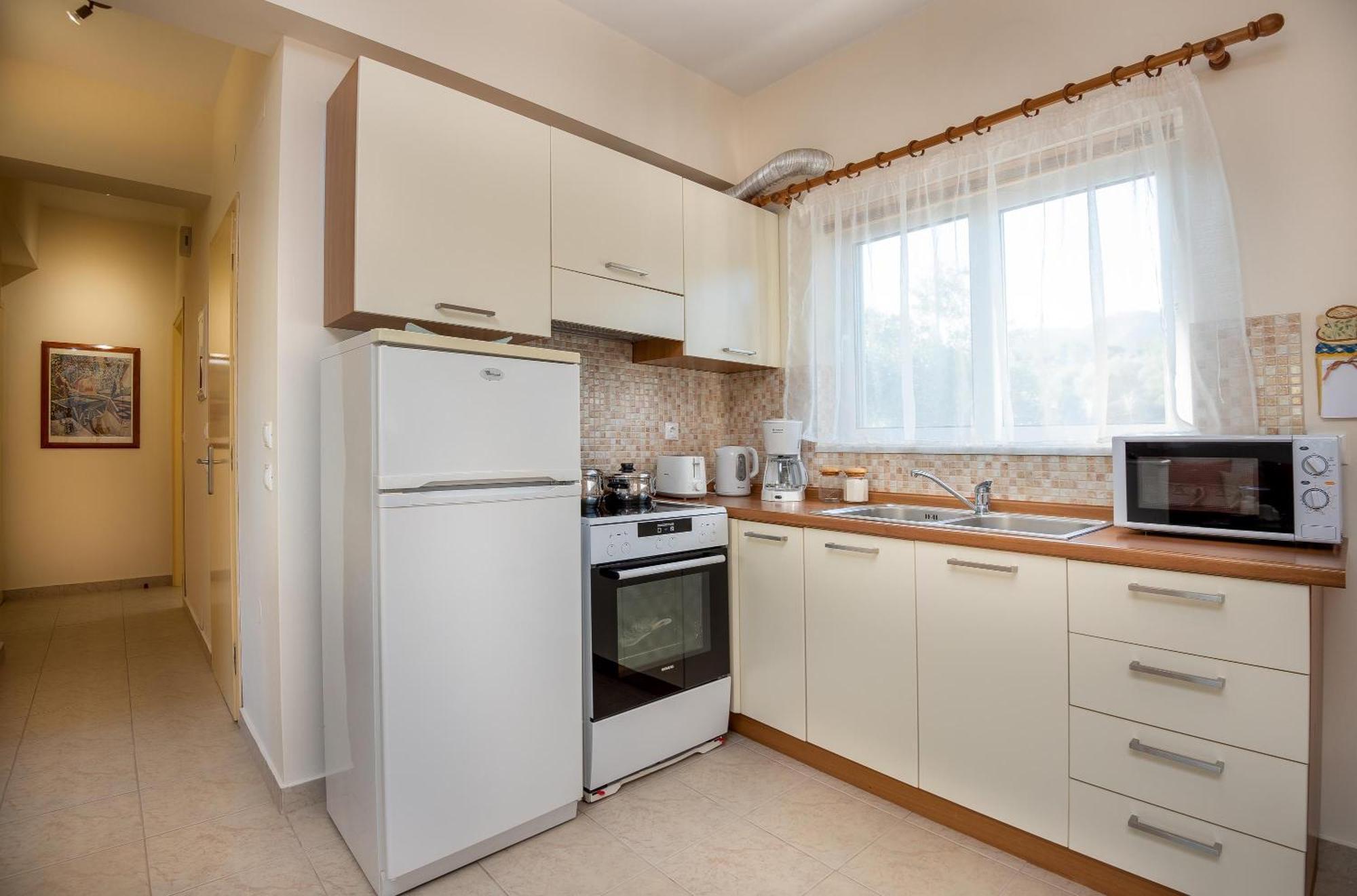 Evgenias Olive House Villa กาลาธอส ภายนอก รูปภาพ